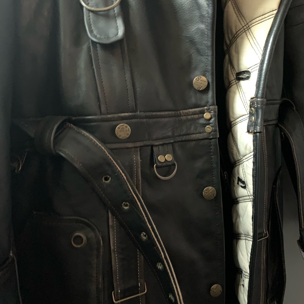 Trench Coat (Fallout 4) - Picture 2 of 4